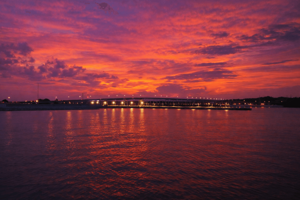 Where is Pickwick Lake map showing Tennessee, Alabama, and Mississippi